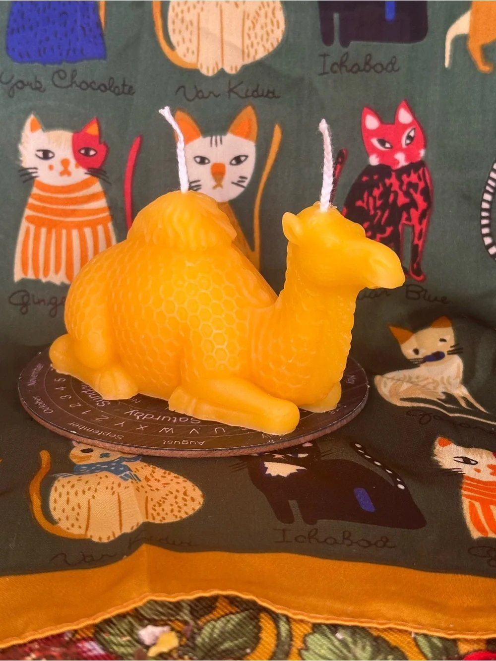 Beeswax Camel Candle – Golden Yellow